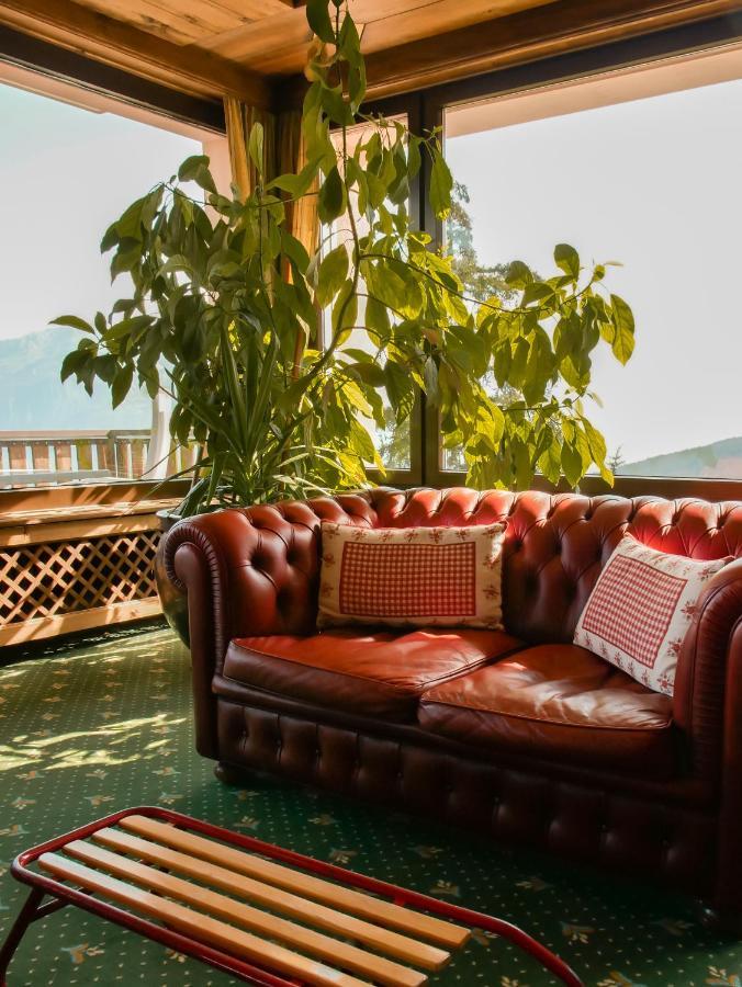Hotel-Restaurant Le Mont Paisible, Κρανς Μοντάνα Εξωτερικό φωτογραφία