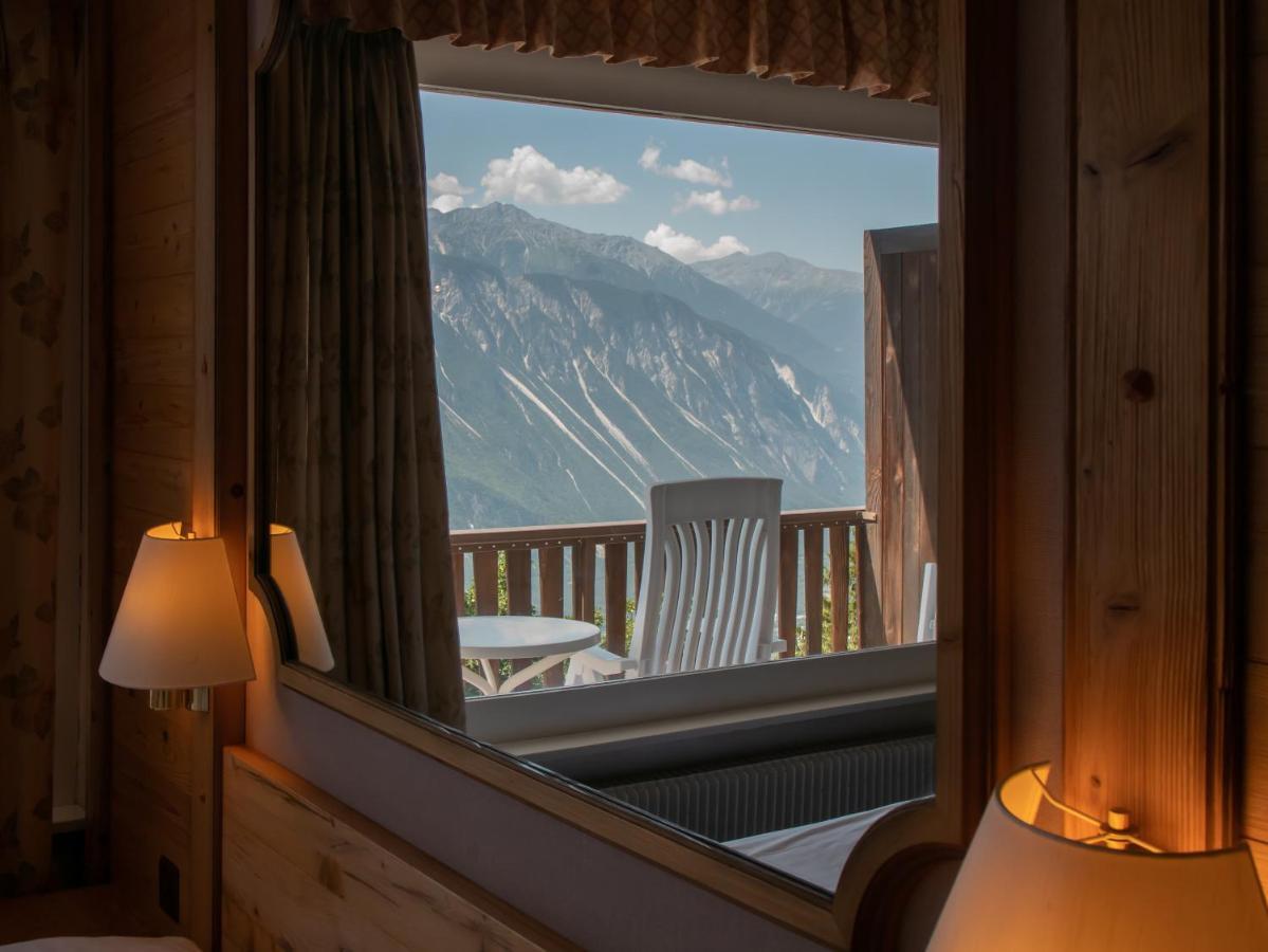 Hotel-Restaurant Le Mont Paisible, Κρανς Μοντάνα Εξωτερικό φωτογραφία